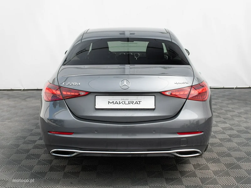 Mercedes-Benz Klasa C W206 C 220 8