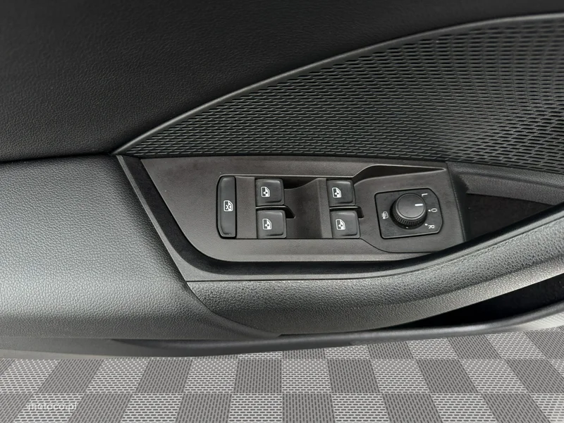 Skoda Octavia IV 11