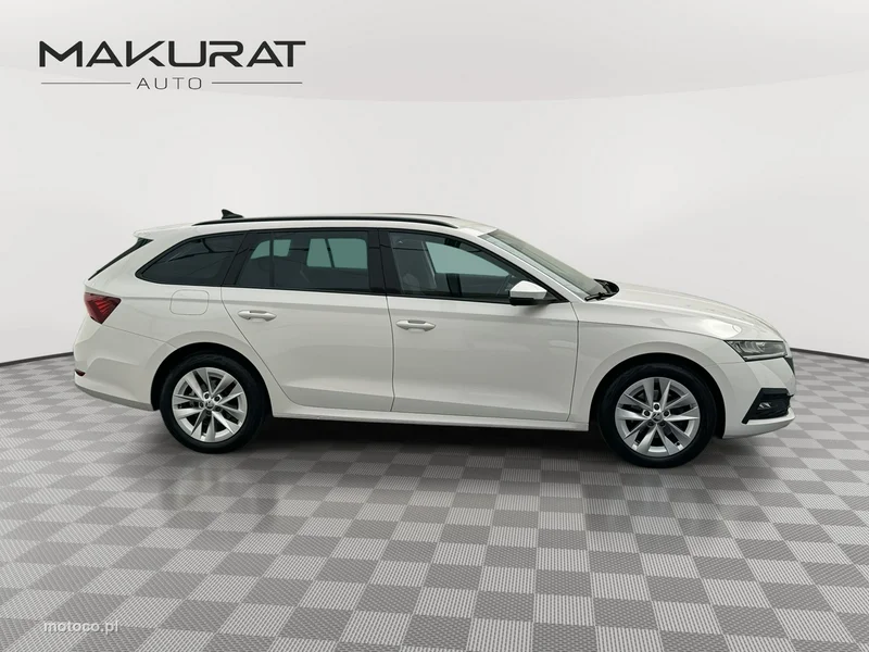 Skoda Octavia IV 8