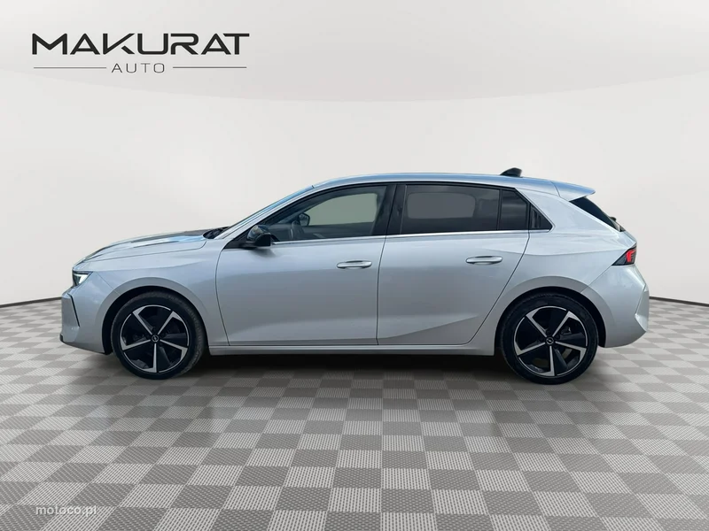 Opel Astra L 9