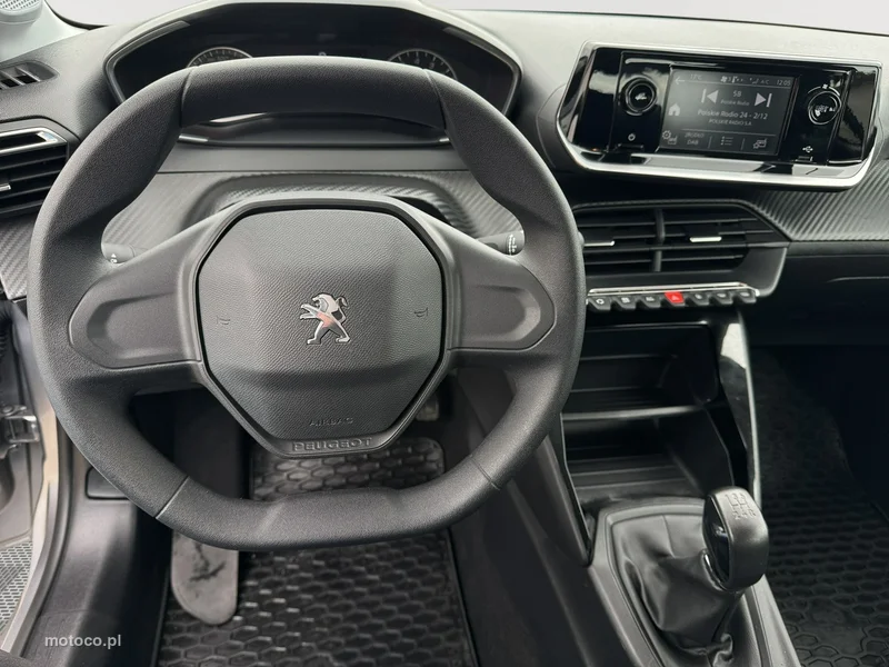 Peugeot 208 13
