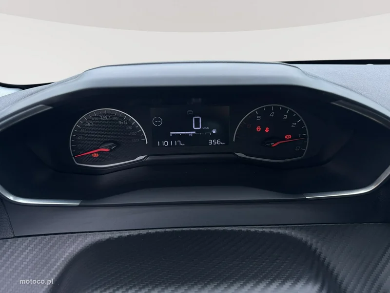 Peugeot 208 15