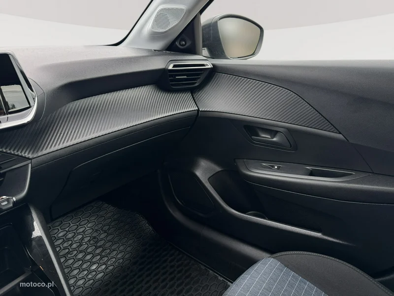 Peugeot 208 18