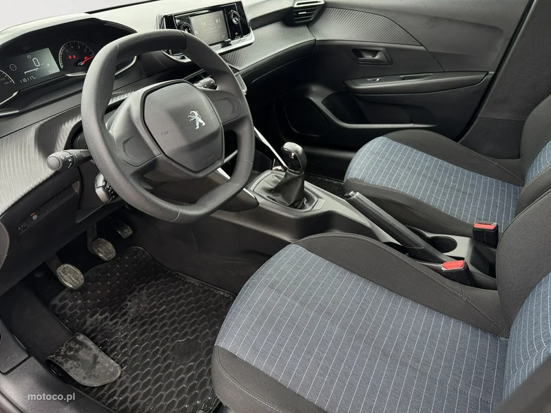 Peugeot 208 7