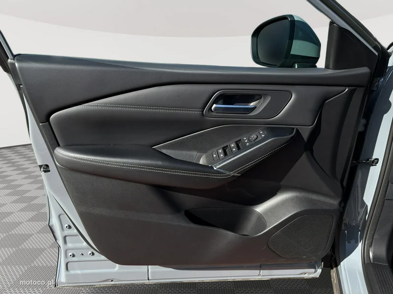 Nissan Qashqai 10