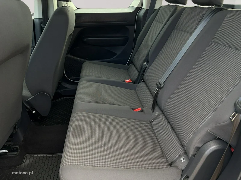 Volkswagen Caddy V 21