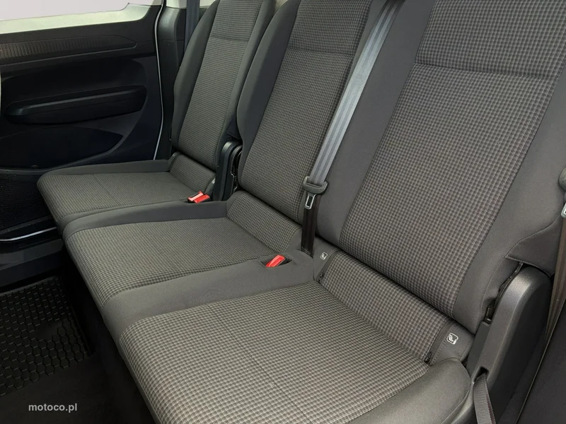 Volkswagen Caddy V 22