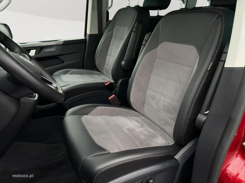 Volkswagen Multivan 13
