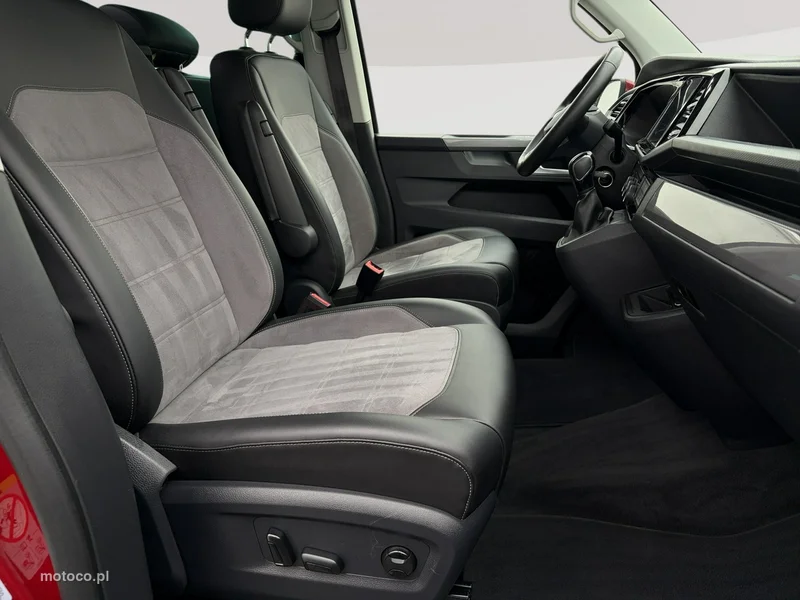 Volkswagen Multivan 32