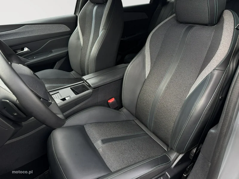 Peugeot 308 13