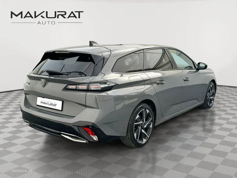 Peugeot 308 4