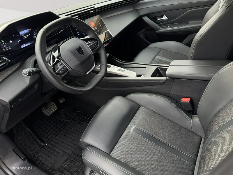 Peugeot 308 7