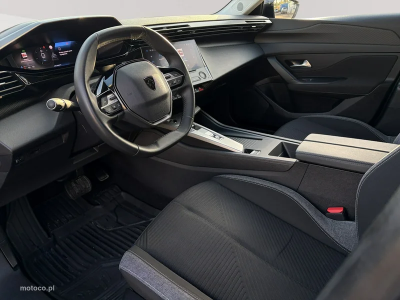 Peugeot 308 7