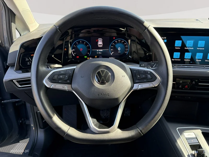 Volkswagen Golf VIII 14