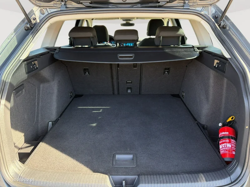 Volkswagen Golf VIII 24