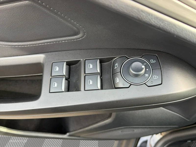 Ford Focus IV 11