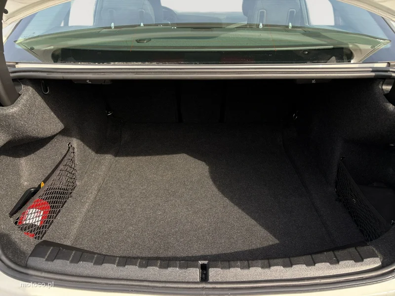 BMW Seria 3 G20 318 27
