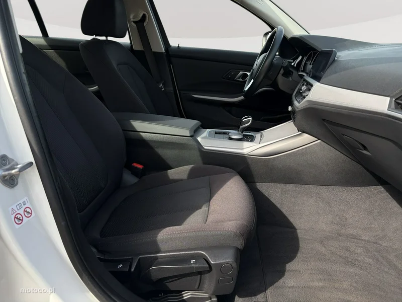BMW Seria 3 G20 318 28