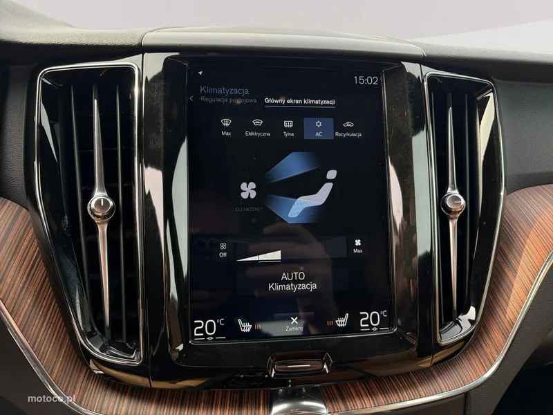 Volvo XC 60 20