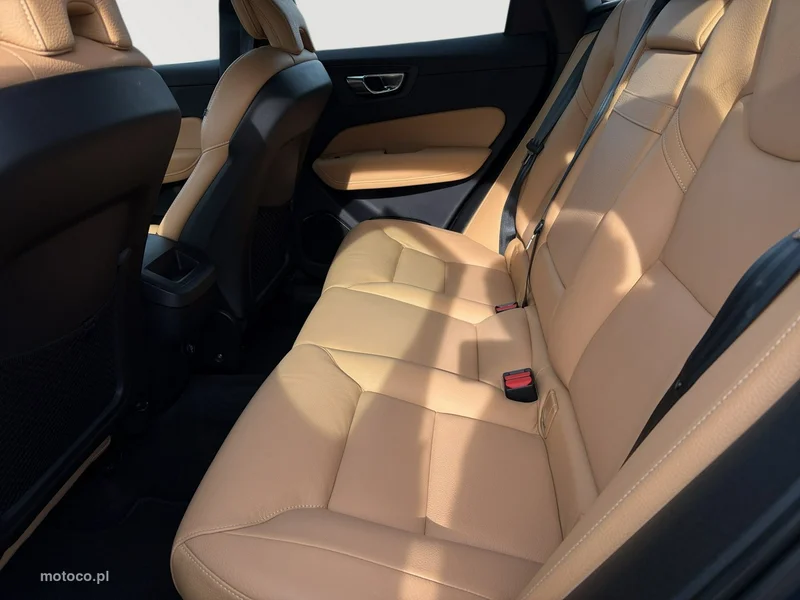 Volvo XC 60 25