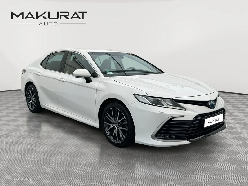 Toyota Camry XV70 2