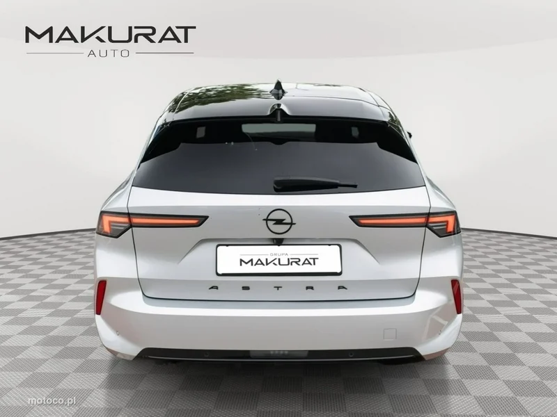 Opel Astra L 5