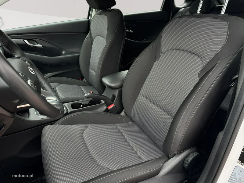 Hyundai i30 12