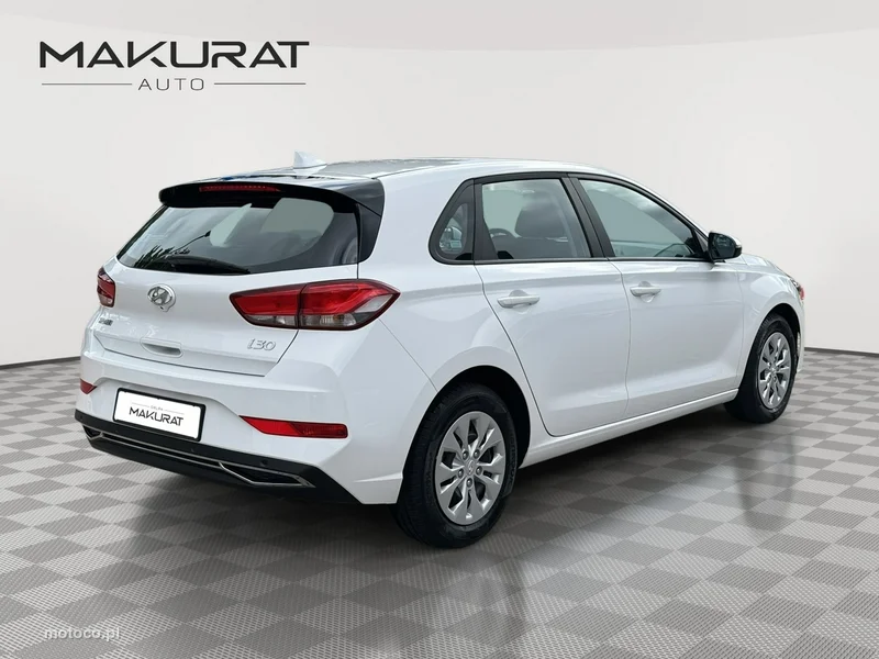 Hyundai i30 4
