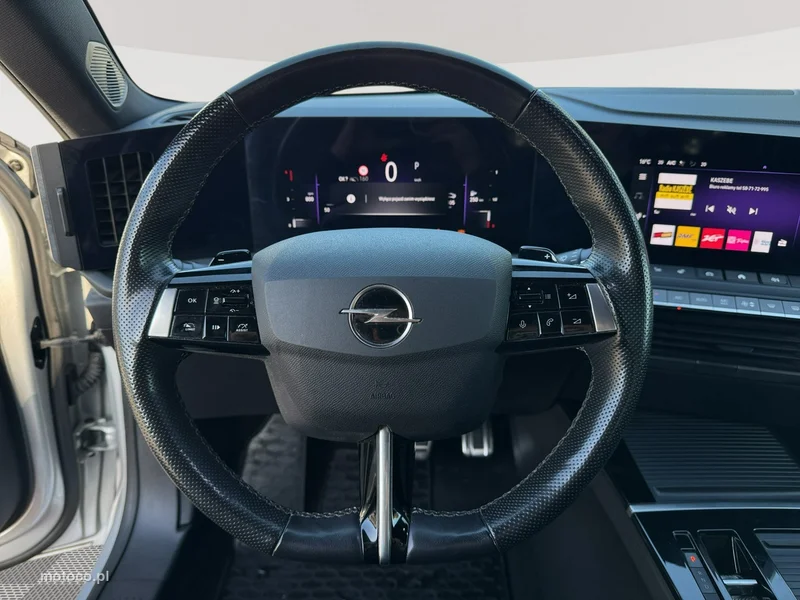 Opel Astra L 15