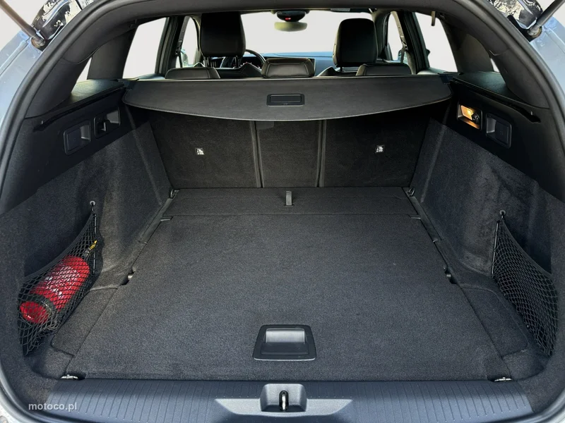 Opel Astra L 27