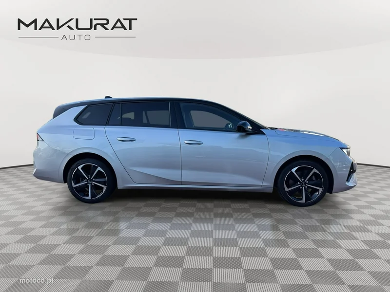Opel Astra L 8