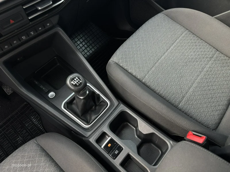 Ford Tourneo Connect 22