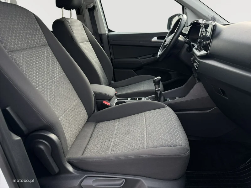 Ford Tourneo Connect 27