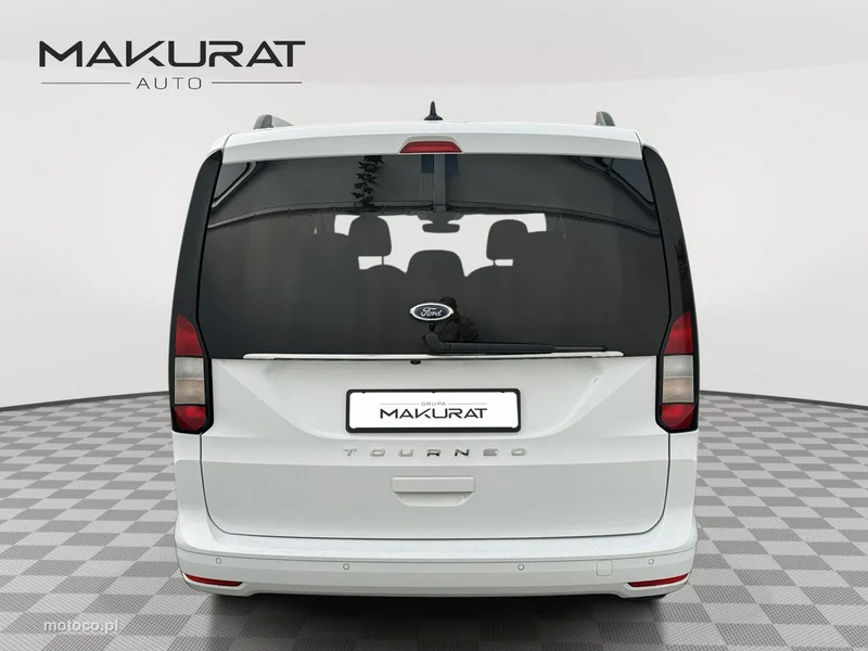 Ford Tourneo Connect 6