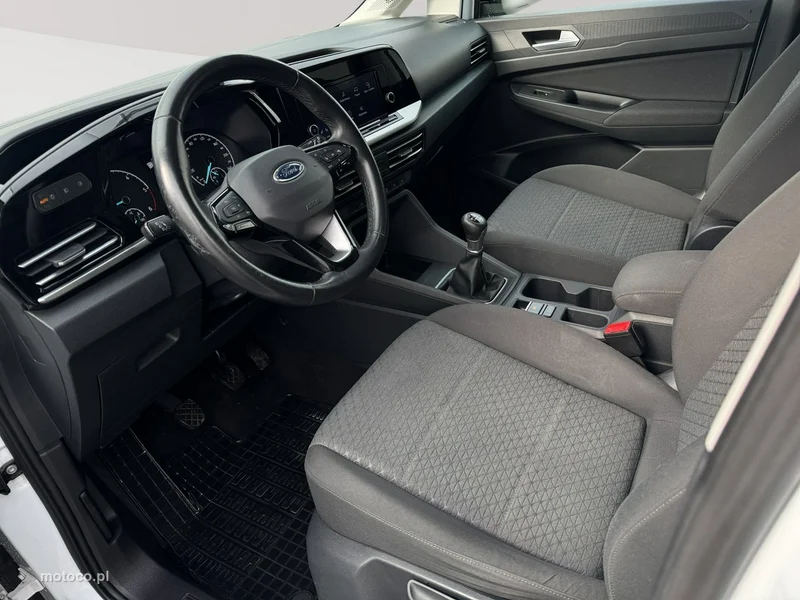 Ford Tourneo Connect 7