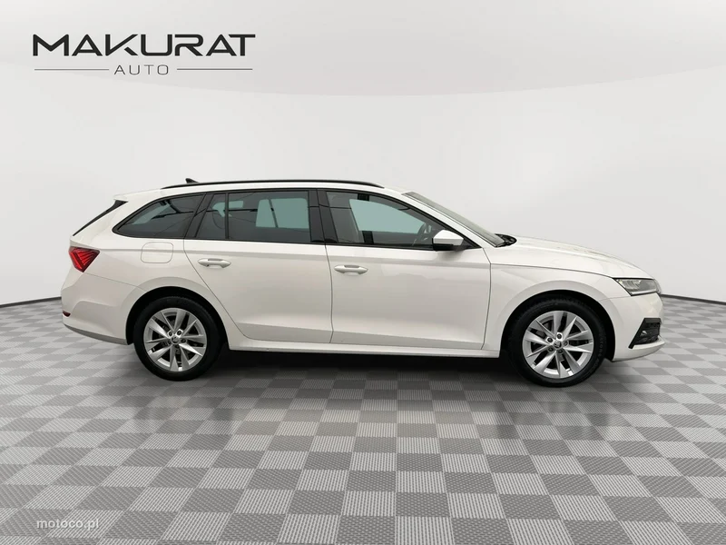 Skoda Octavia IV 8