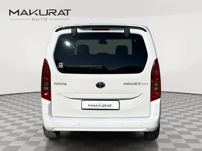 Toyota Proace City Verso 6