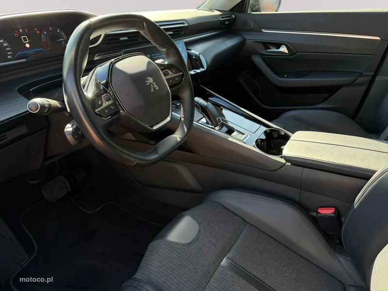 Peugeot 508 7