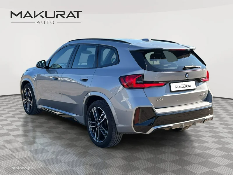 BMW X1 U11 3