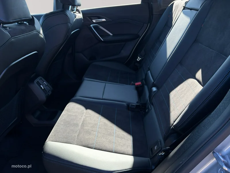 BMW X1 U11 24