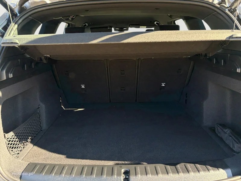 BMW X1 U11 26