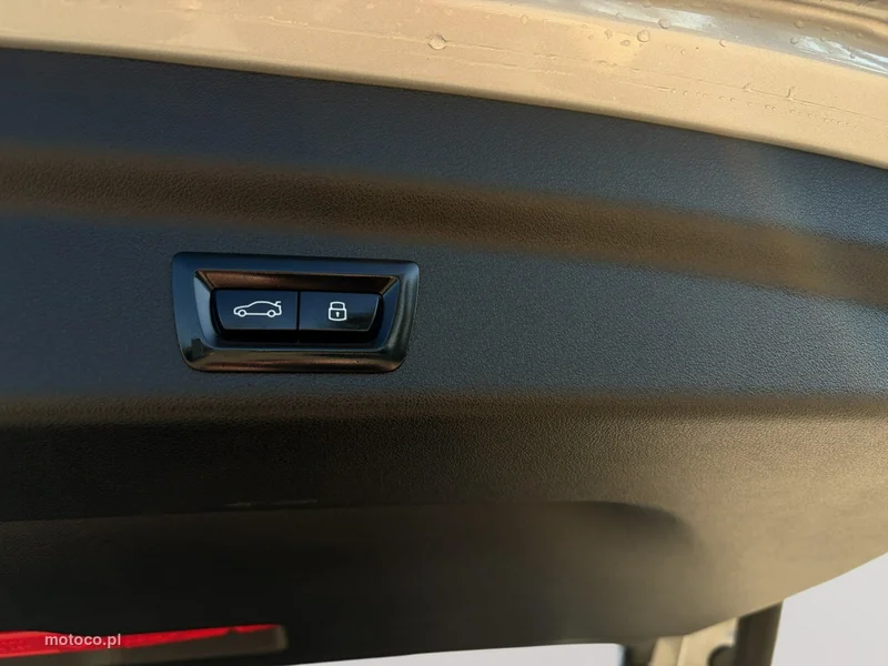 BMW X1 U11 27