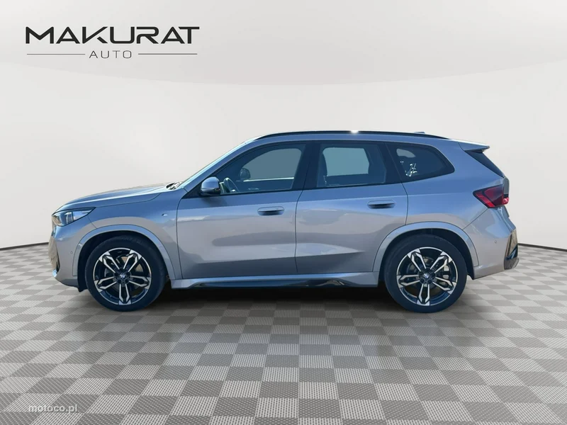 BMW X1 U11 9