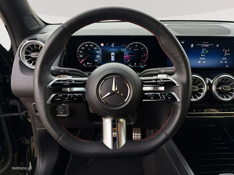 Mercedes-Benz GLB X247 13