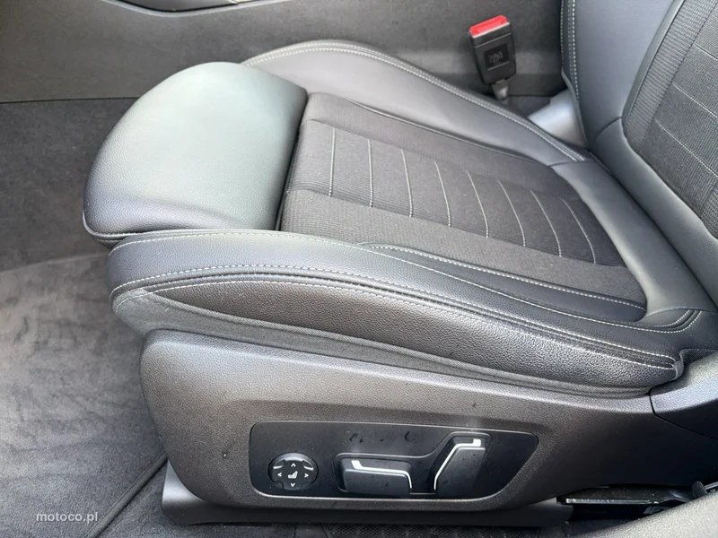 BMW Seria 3 G20 318 12