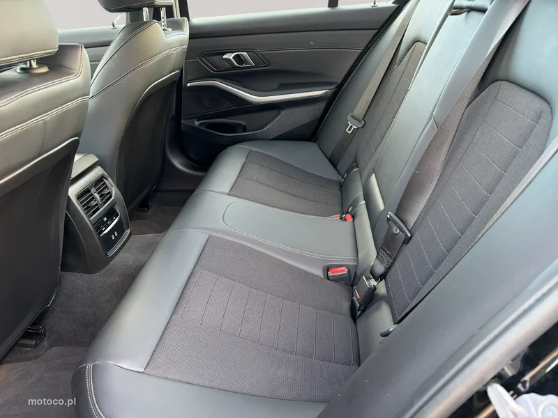 BMW Seria 3 G20 318 23