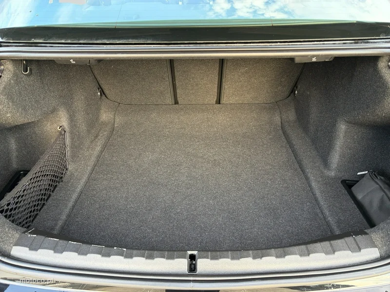 BMW Seria 3 G20 318 25
