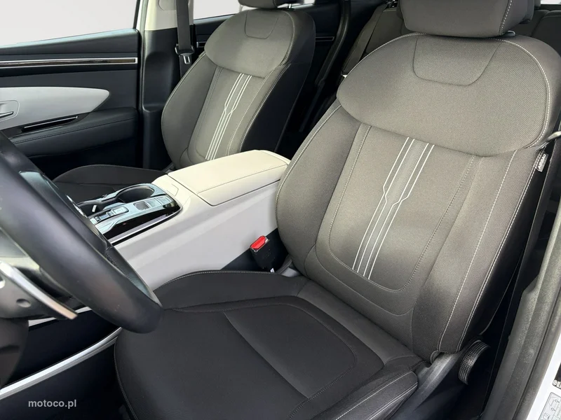 Hyundai TUCSON 10