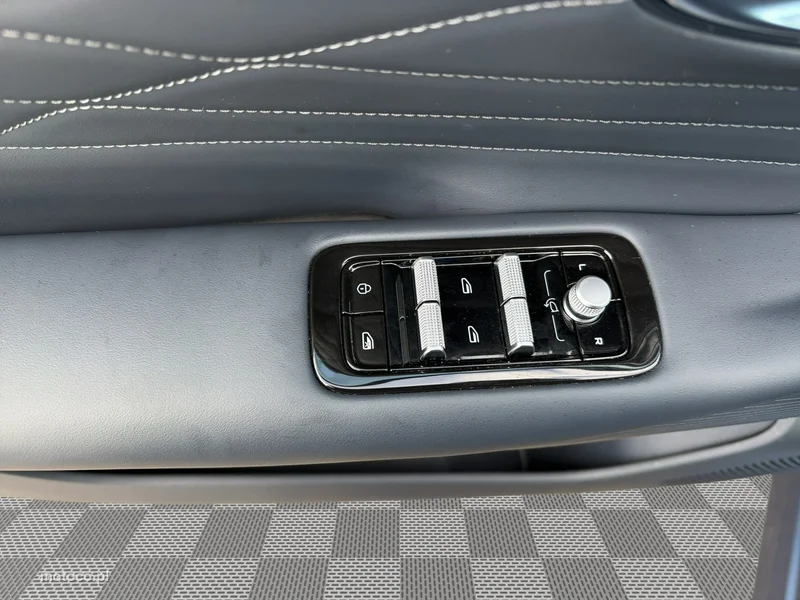 Geely Starray 11