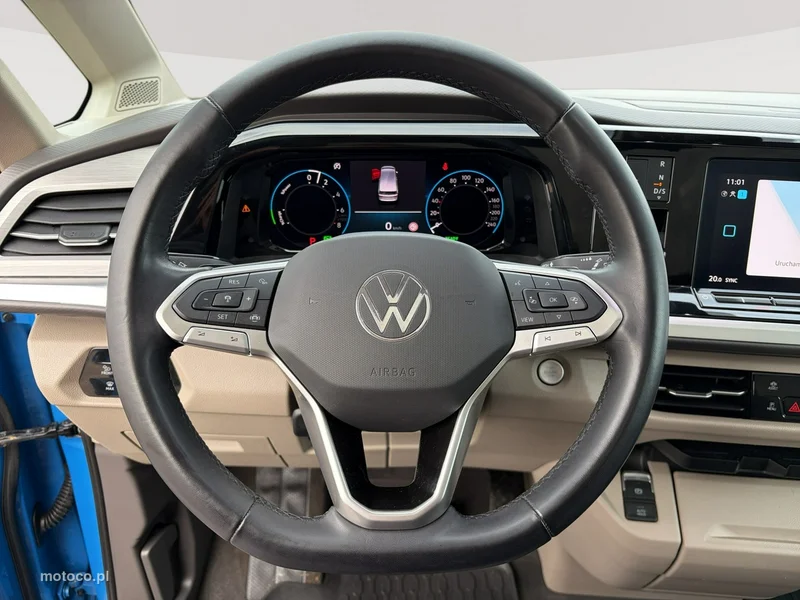 Volkswagen Multivan 15